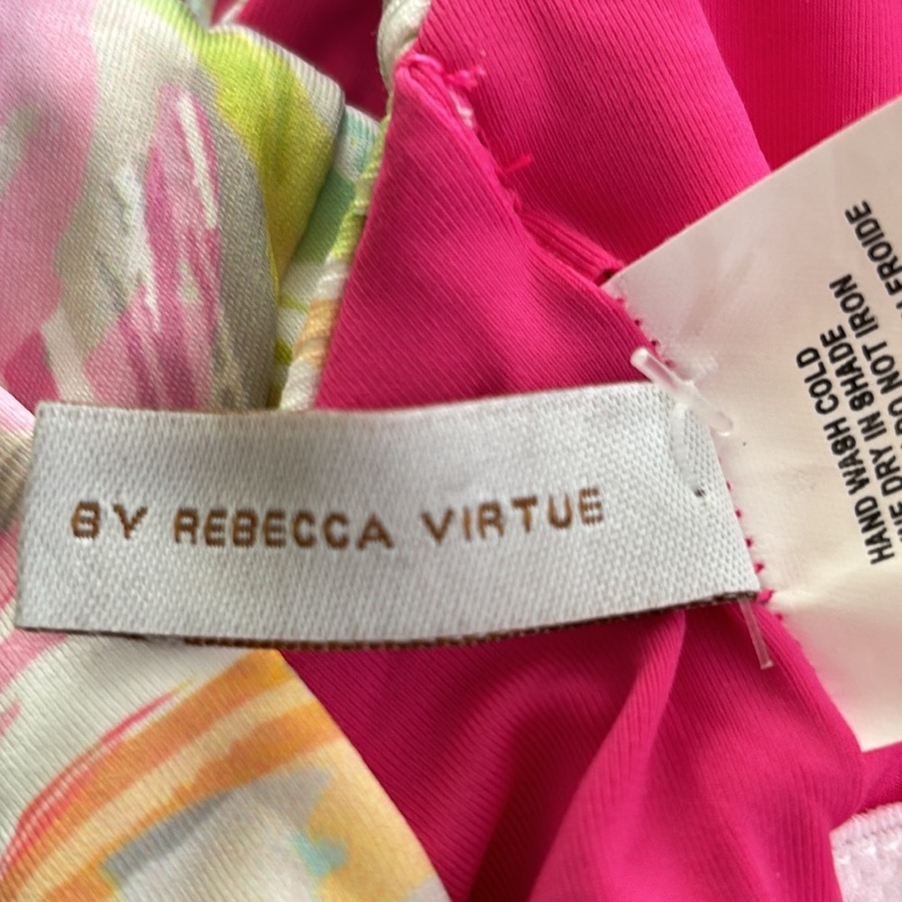 NWOT - Becca Hot Springs Floral Deep Plunge One Piece Swimsuit - Picture 10 of 14